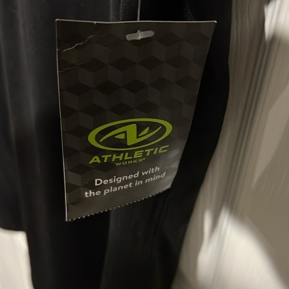 Women’s Athletic shirt - Picture 3 of 4